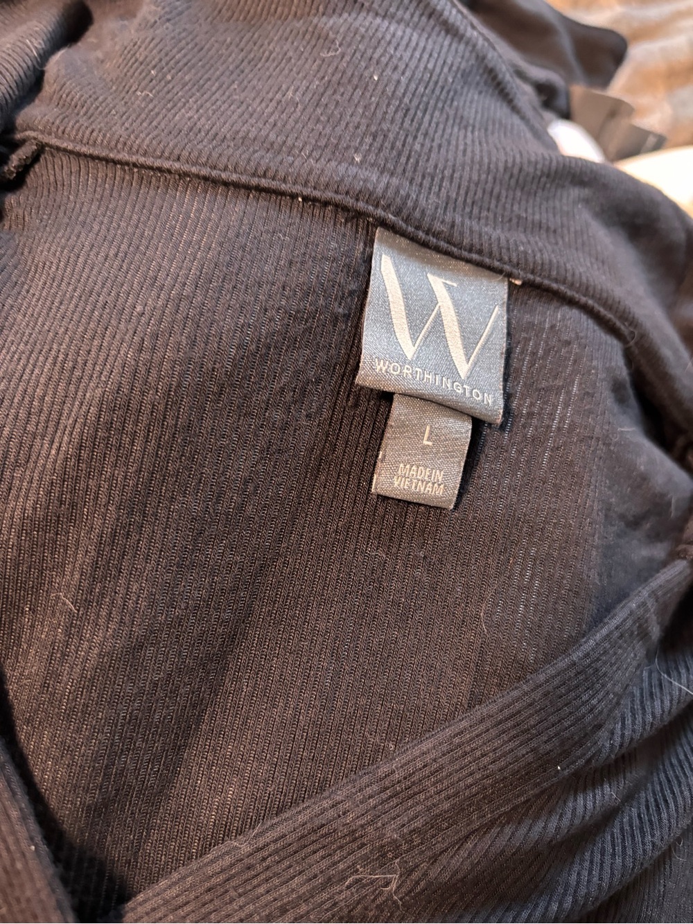 Worthington Black Sleeveless Henley Top - Picture 4 of 5